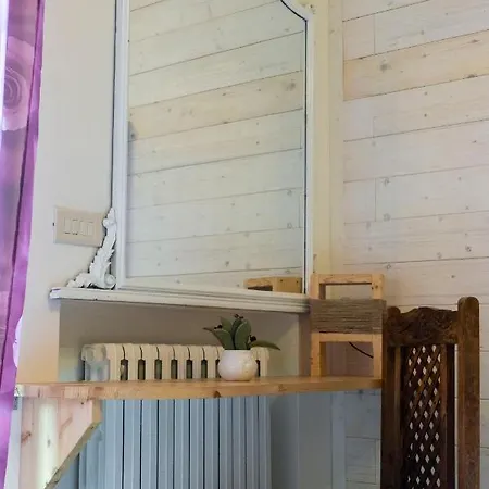 Lina Bed & Breakfast