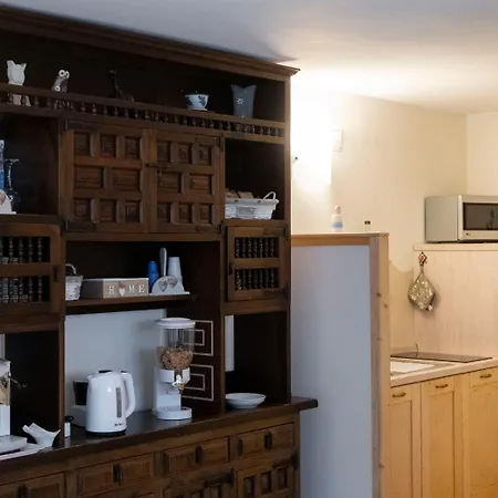 Lina ベッド・アンド・ブレックファスト 4*