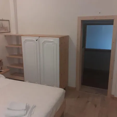 Lina Bed & Breakfast