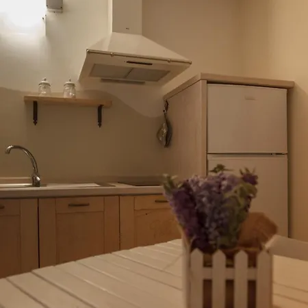 Lina Bed & Breakfast