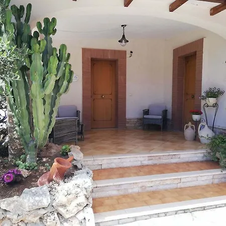 住宿加早餐酒店 Lina