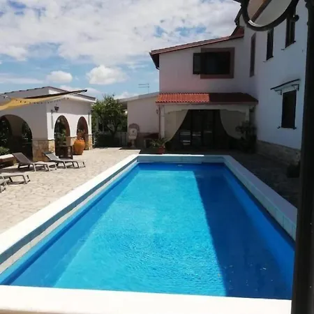 Bed & Breakfast Lina