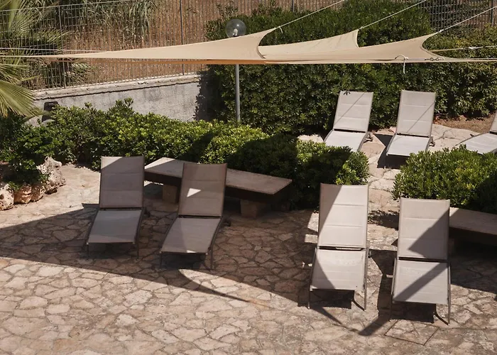 Lina Bed & Breakfast